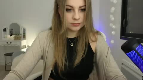 Snapshot of imkeira chatting on 01.07.25 ImKeira online show from 01.07.25