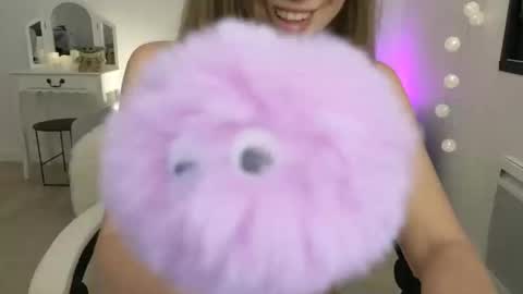 Snapshot of imkeira chatting on 01.27.25 ImKeira online show from 01.27.25