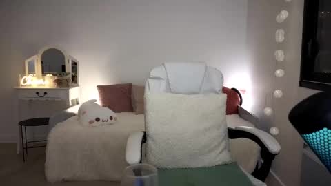 Snapshot of imkeira chatting on 02.26.25 ImKeira online show from 02.26.25