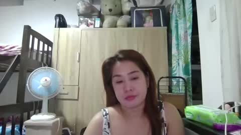 Snapshot of immaculate02 chatting on 02.01.25 Immaculate02 online show from 02.01.25