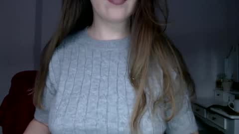 Pola online show from 11.25.25