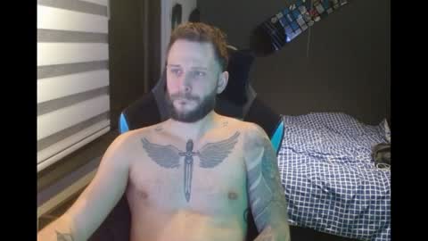 Snapshot of immumu chatting on 12.13.24 immumu online show from 12.13.24