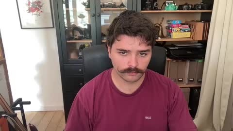 Snapshot of imnothuman22 chatting on 10.03.25 imnothuman22 online show from 10.03.25