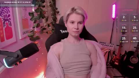 Mia online show from 02.28.25