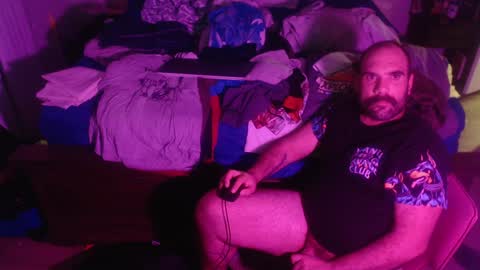 Snapshot of imthatfnguy chatting on 12.05.24 I use to be imeverythingandnothing online show from 12.05.24