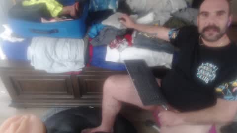 Snapshot of imthatfnguy chatting on 12.05.24 I use to be imeverythingandnothing online show from 12.05.24