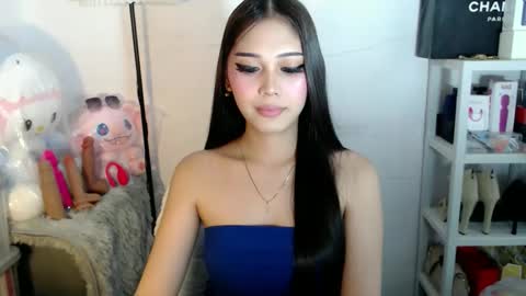 Snapshot of imyourlegalbaby chatting on 04.28.26 Aki online show from 04.28.26