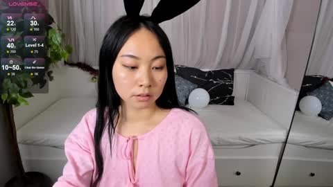 Snapshot of inari__okami chatting on 12.10.24 INARI online show from 12.10.24