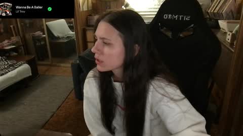 Snapshot of incognitoqueen chatting on 05.07.26 Carter online show from 05.07.26