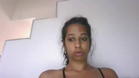 Snapshot of indanbella19 chatting on 04.19.26 indanbella19 online show from 04.19.26