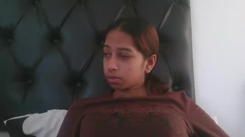 Snapshot of indanbella19 chatting on 04.29.26 indanbella19 online show from 04.29.26