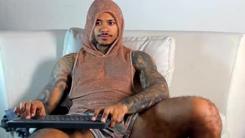 Snapshot of independent_project chatting on 02.01.26 Jacobo online show from 02.01.26