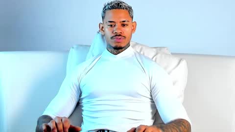 Snapshot of independent_project chatting on 02.25.26 Jacobo online show from 02.25.26