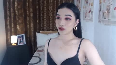 indestructabletrixie online show from 01.14.25