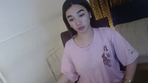 indestructabletrixie online show from 03.27.26