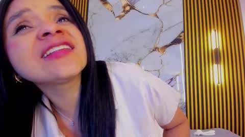 Snapshot of indi_catalina chatting on 02.01.26 Indi Catalina online show from 02.01.26