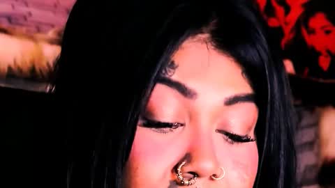 Snapshot of indian_dreamgirl chatting on 04.28.26 Bella Ambrosia online show from 04.28.26