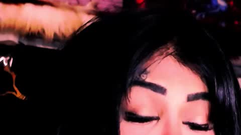 Snapshot of indian_dreamgirl chatting on 05.07.26 Bella Ambrosia online show from 05.07.26