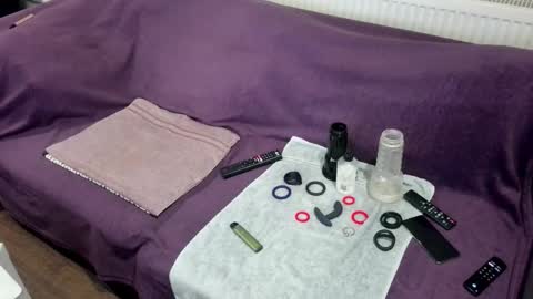 Snapshot of indian_exhibitionist chatting on 10.04.25 indian_exhibitionist online show from 10.04.25