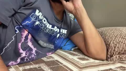 Snapshot of indian_gujju chatting on 02.14.26 Jay online show from 02.14.26