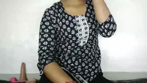 Saanu online show from 07.04.26