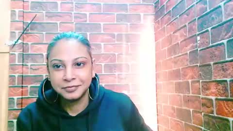 Snapshot of indian_spice_girl chatting on 07.23.26 indian_spice_girl online show from 07.23.26