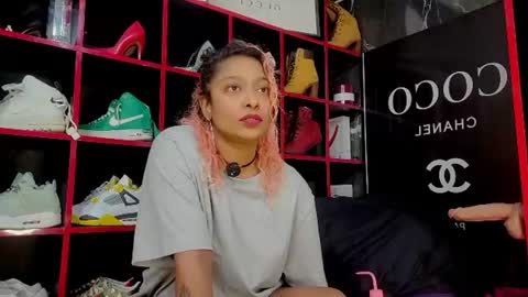 Nikki online show from 06.22.26