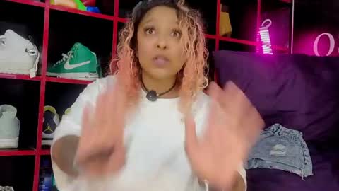 Nikki online show from 07.18.26