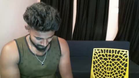 Snapshot of indianbull2023 chatting on 04.19.26 indian slim boy with big for u online show from 04.19.26
