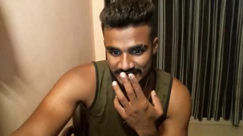 Snapshot of indianbull2023 chatting on 05.16.26 indian slim boy with big for u online show from 05.16.26