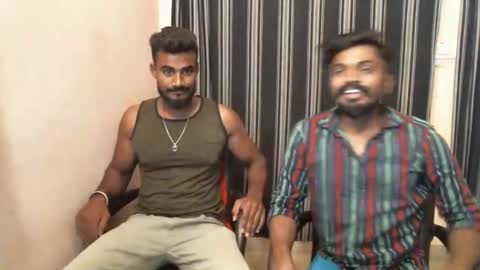 Snapshot of indianbull2023 chatting on 05.25.26 indian slim boy with big for u online show from 05.25.26