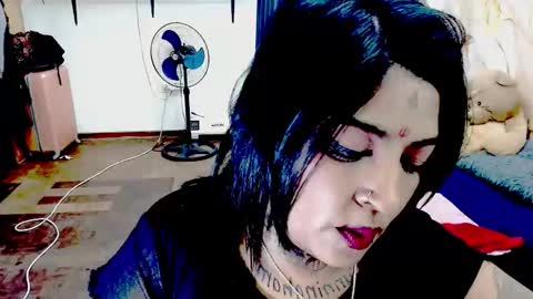 Snapshot of indiancatz2 chatting on 05.20.26 anusha online show from 05.20.26