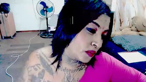 Snapshot of indiancatz2 chatting on 05.26.26 anusha online show from 05.26.26