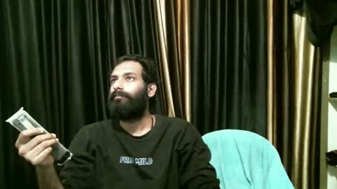 Snapshot of indianh chatting on 12.18.24 indian hairy online show from 12.18.24