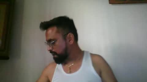 Snapshot of indianlover1433 chatting on 01.13.25 Indian lover online show from 01.13.25