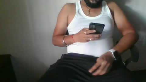 Snapshot of indianlover1433 chatting on 02.16.25 Indian lover online show from 02.16.25