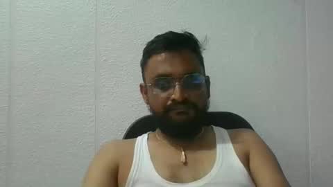 Snapshot of indianlover1433 chatting on 10.07.25 Indian lover online show from 10.07.25