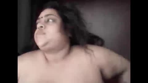 Snapshot of indianpooja1027 chatting on 05.15.26 indianpooja1027 online show from 05.15.26