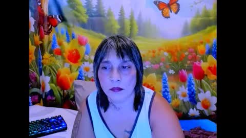 Snapshot of indianroxy27 chatting on 05.10.26 indianroxy27 online show from 05.10.26