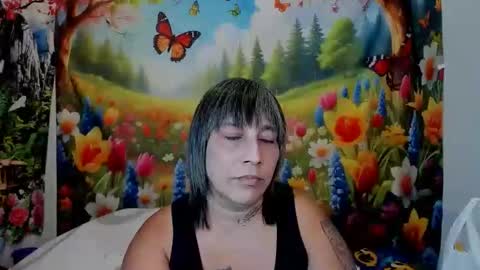 Snapshot of indianroxy27 chatting on 05.20.26 indianroxy27 online show from 05.20.26