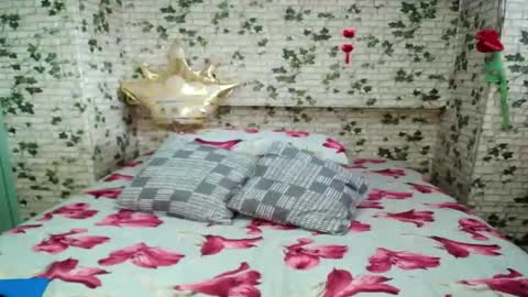 Snapshot of indiansecretlove20 chatting on 09.30.25 goddess online show from 09.30.25