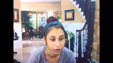 indiansexybutt4u2luv online show from 05.18.26