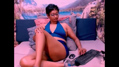 Snapshot of indianspicy69 chatting on 01.17.25 Shreya online show from 01.17.25