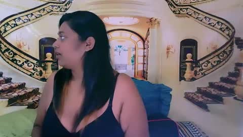 Snapshot of indianyummy chatting on 02.19.25 Kajol online show from 02.19.25