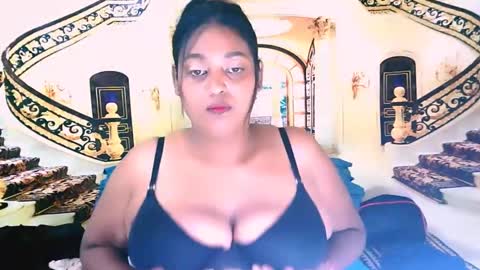 Snapshot of indianyummy chatting on 03.03.25 Kajol online show from 03.03.25