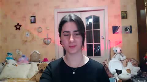 Snapshot of inelika chatting on 01.24.25 Inna online show from 01.24.25