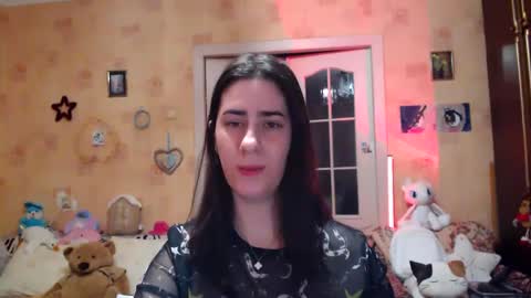 Snapshot of inelika chatting on 01.26.25 Inna online show from 01.26.25