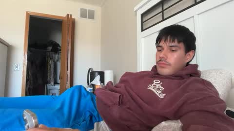 Lucas online show from 04.10.26