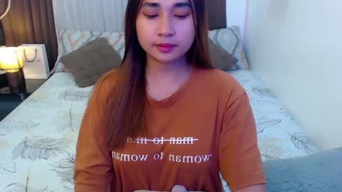 Snapshot of infernoglow_vex chatting on 10.19.25 Ms. Vex online show from 10.19.25