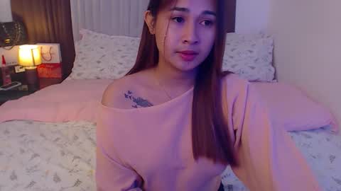 Snapshot of infernoglow_vex chatting on 11.26.25 Ms. Vex online show from 11.26.25